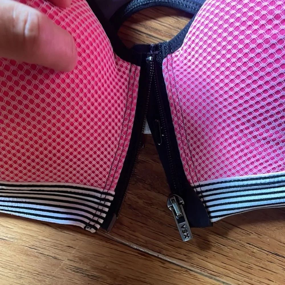 Victoria Secret front zip sexy mesh Sports Bra - Picture 5 of 13